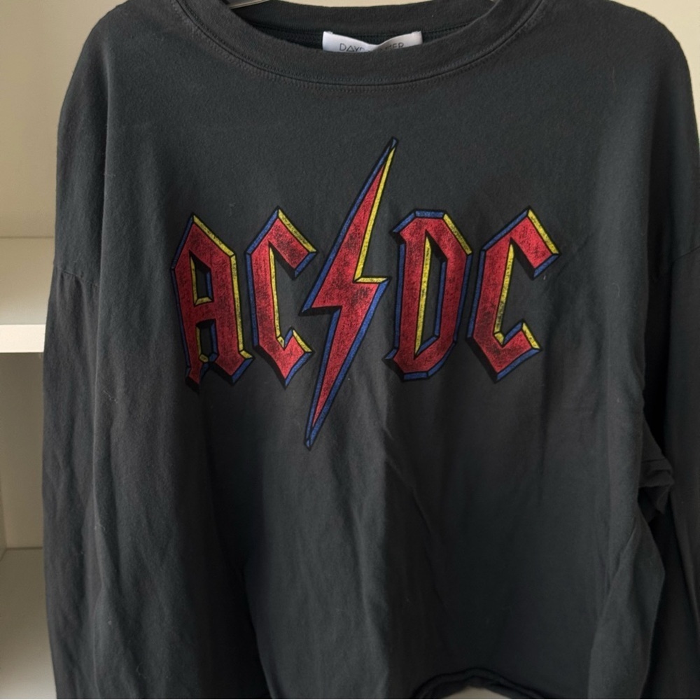 DAYDREAMER AC/DC Crop Graphic Sweatshirt - Picture 7 of 9